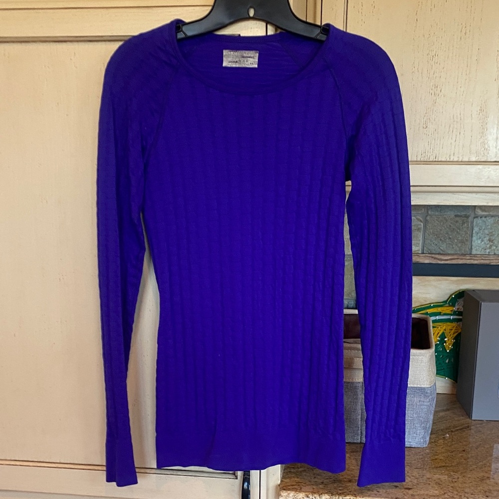 Athleta Women's Long Sleeve Flurry Top - Vibrant Blue Purple